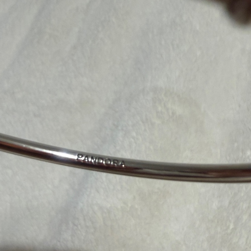 Pandora Silver Infinity Knot Bangle with Red Nail Accent - Picture 3 of 3